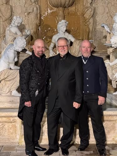 Mens Formal Suits for Wedding 3 Piece Slim Fit Swallow Tail Coat Suits Long Blazer Vest Pants Suit Set Banquet Party4