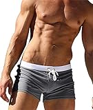☀Schnell trocknend und atmungsaktiv--- Kurz schwimmen für Männer Superweicher Tech-Stoff bietet unglaublichen Komfort für den ganzen Tag. leicht atmungsaktiv bequem Tasche kurz und bedeckter elastischer Bund. Super schnell trocknender Stoff. Atmungsaktiv und bequem genug, um den ganzen Tag anzuziehen.