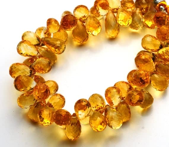 Citrine dorée naturelle en gouttes de qualité gemme pour création de bijoux d'exception