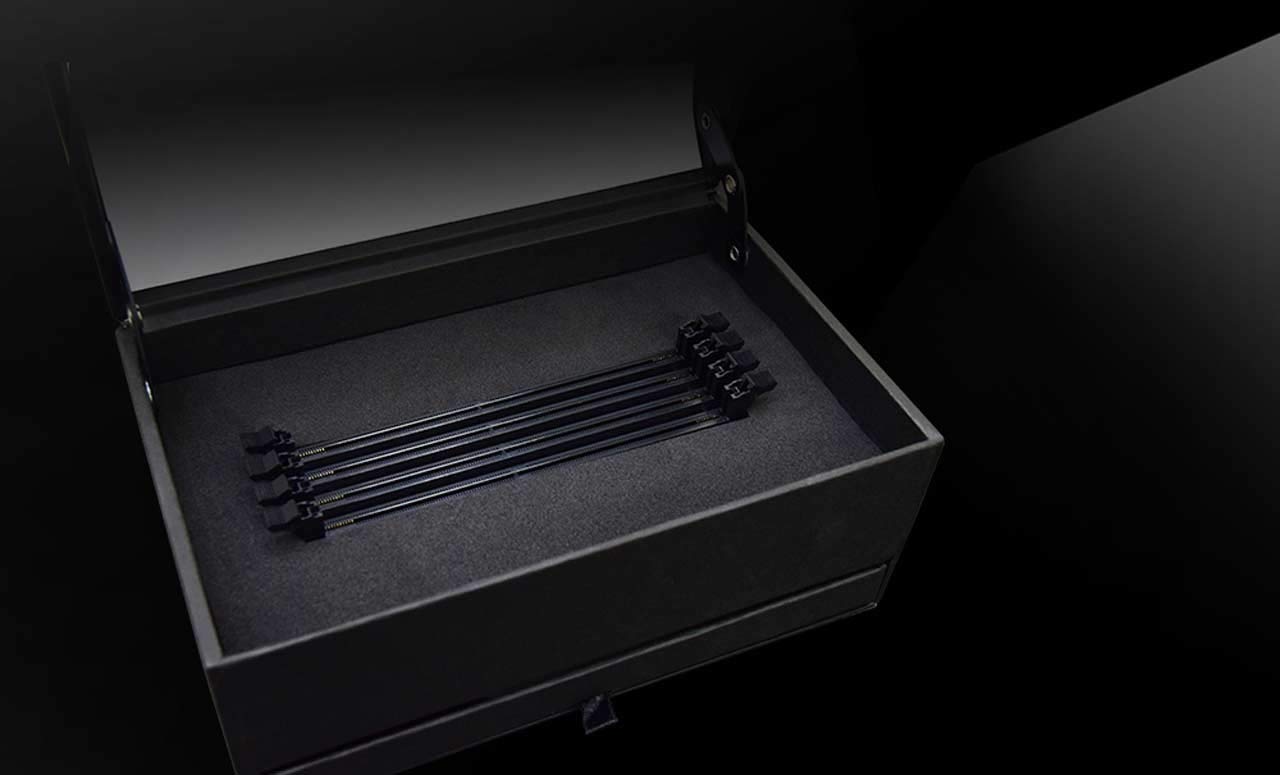 G.SKILL Trident Z Royal Display Box for 4 DDR4 RGB Memory Modules
