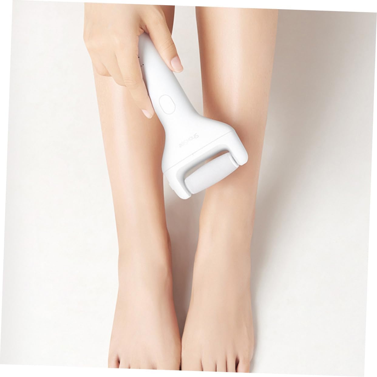 CALLARON Electric Callus Remover for Feet Professional Foot Care Tool Dry Wet Use Suitable for Men Women Portable Pedicure Device