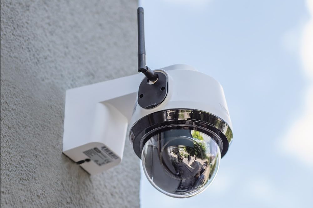 ABUS SmartLook Cámara de Vigilancia con Giro e Inclinación - 4K, Exterior | Detección inteligente de personas y vehículos, visión nocturna, audio de 2 vías y tarjeta microSD de 8 GB incluida.