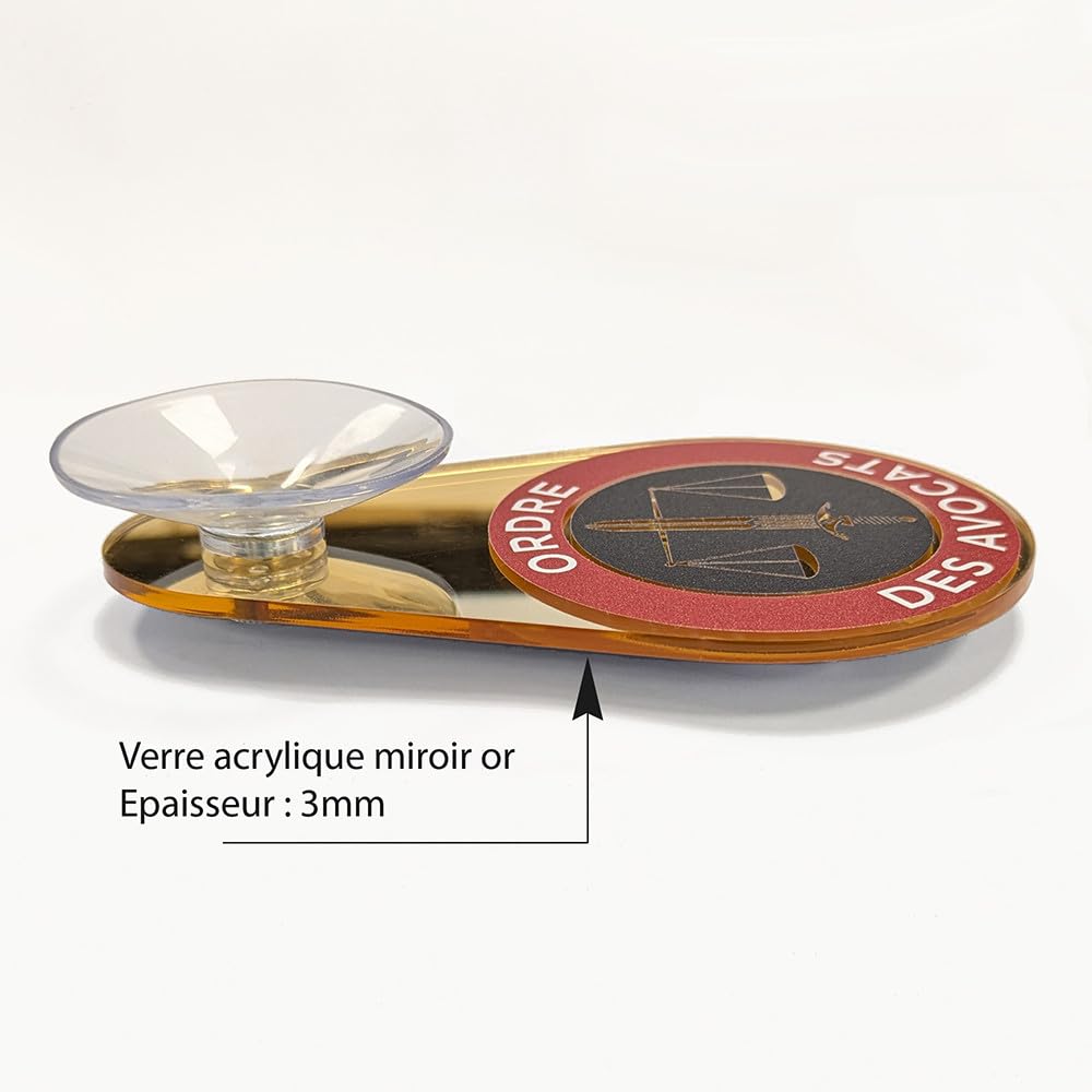 Signalétique.biz France Macaron Avocat - Insigne doré Avocat à Ventouse - Plaque Avocat pour Pare-Brise