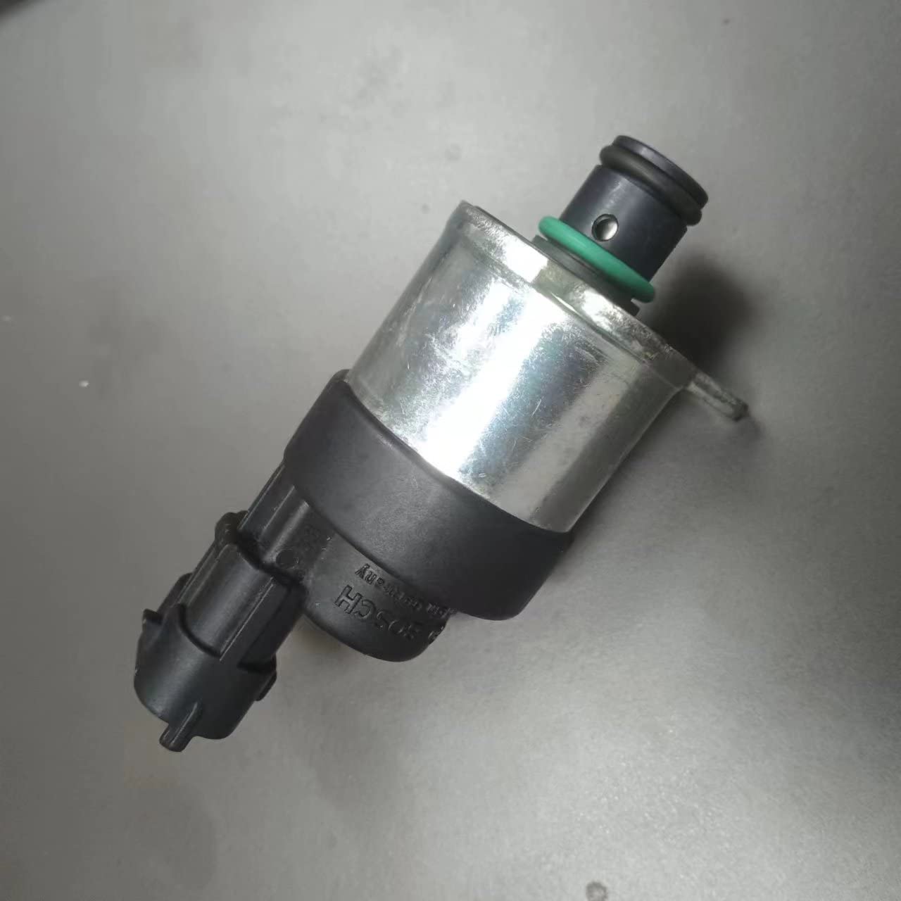 Sensore di livello dell'olio per auto 4903282 4937597 4903523
