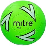 Gebaut für Basic SKILLS und ideal für Spieler die Sport lernen. Dieses Freizeit-Ball wird aufgeblasen und ist erhältlich in Größe 5, 4 und 3.