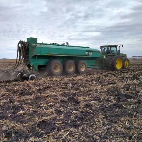 『Fall manure application: Plans, resources & strategies for Minnesota farmers』のカバーアート