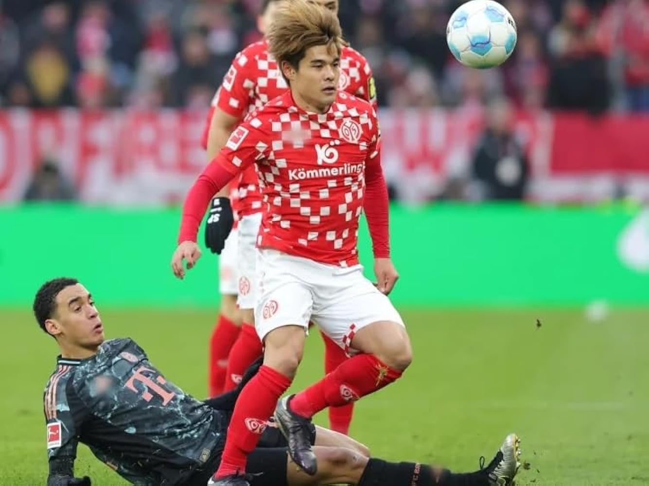 最終価格　FSV Mainz 05 サッカーシャツ XL 佐野海舟 最終価格 FSV Mainz 05 サッカーシャツ XL 佐野海舟 最終価格