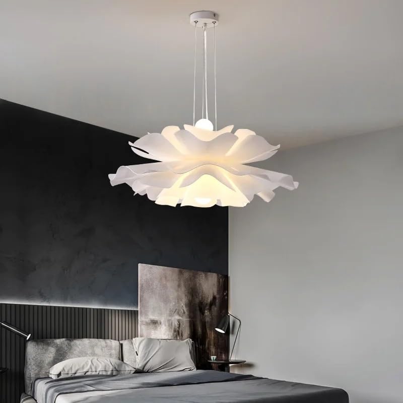 Lustre scandinave fleur blanche pour salon design chaleureux - 2