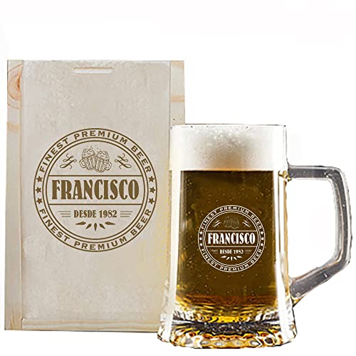 CALLE DEL REGALO Jarra de Cerveza grabada con un Sello de autenticidad con su Nombre y año de Nacimiento en caja de madera
