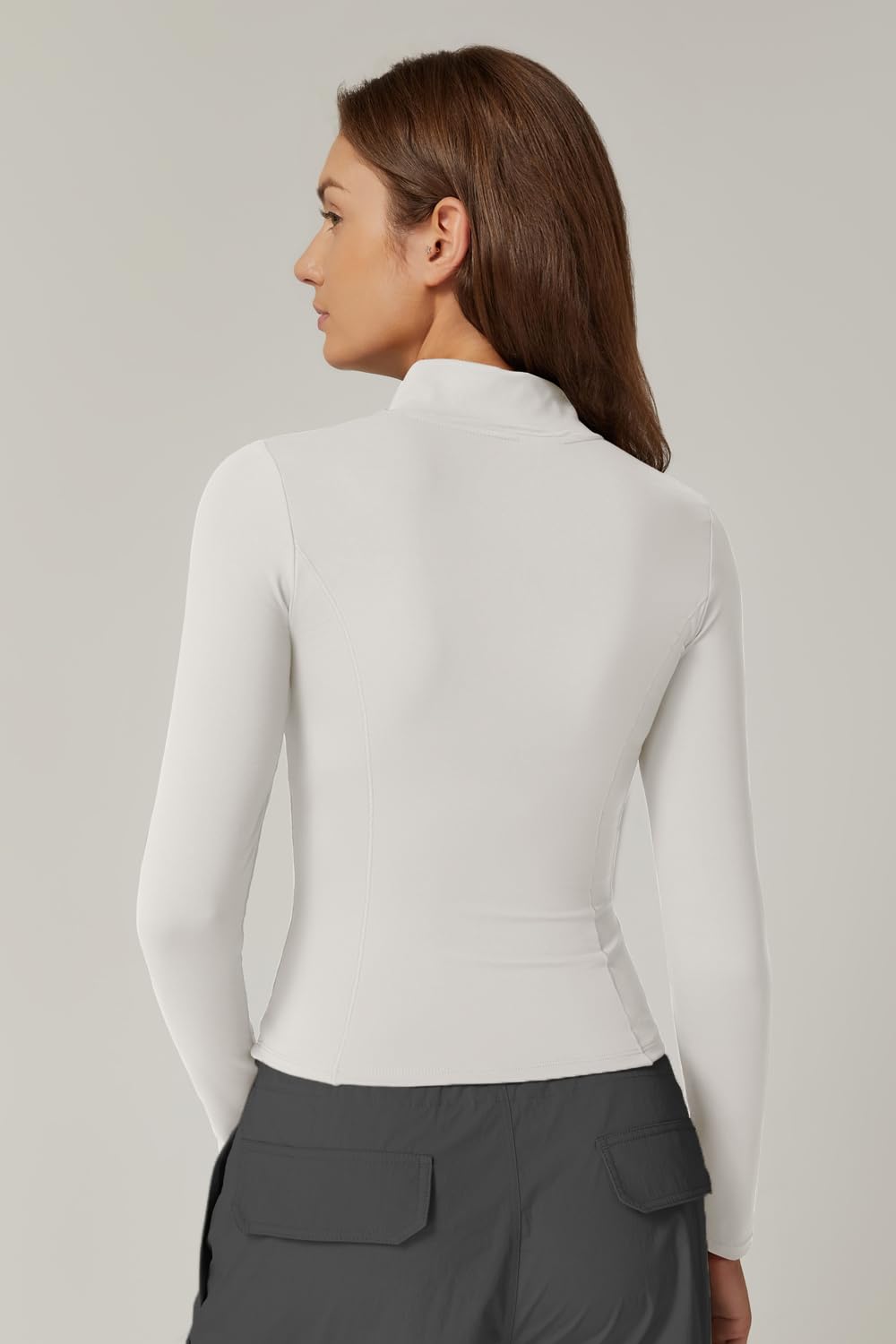 QINSEN Women's Full Zip Cropped Workout Jackets Fitted Lightweight Athletic Yoga Shirts Beige M