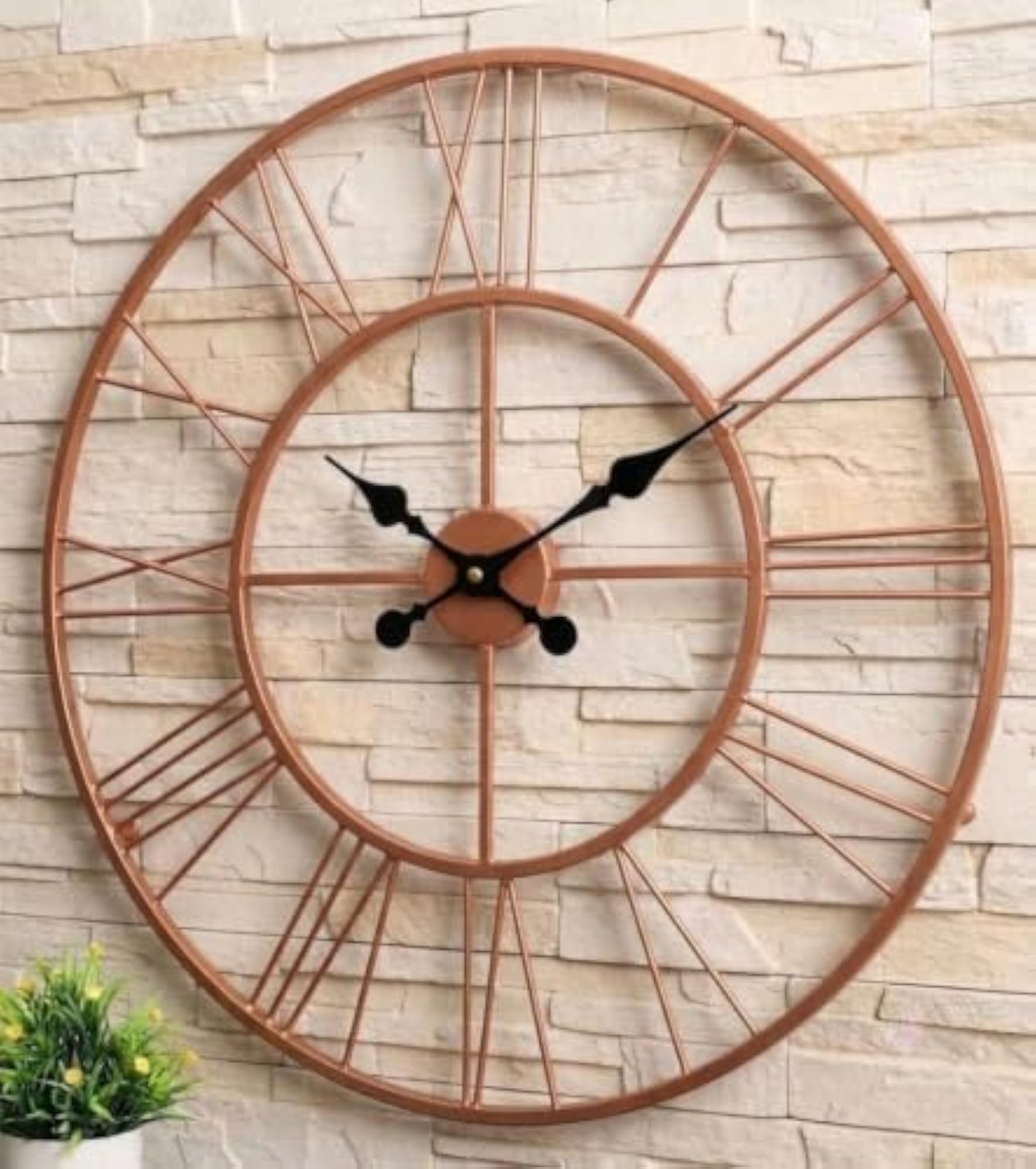 Large Decorative Silent Wall Clock, Golden