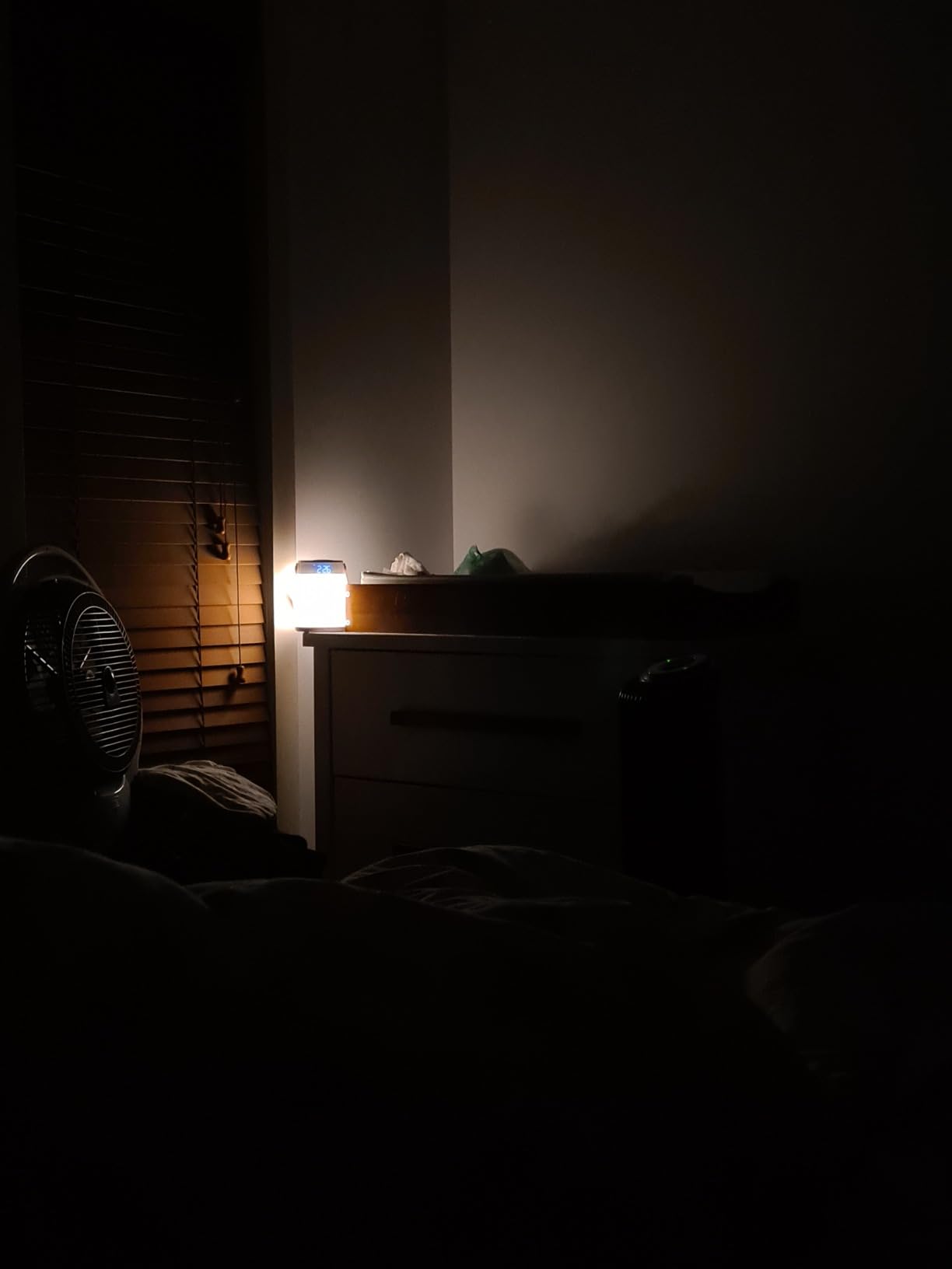 ALACRIS Night Light Dimmable, Bedside Lamp Portable with Romote Control