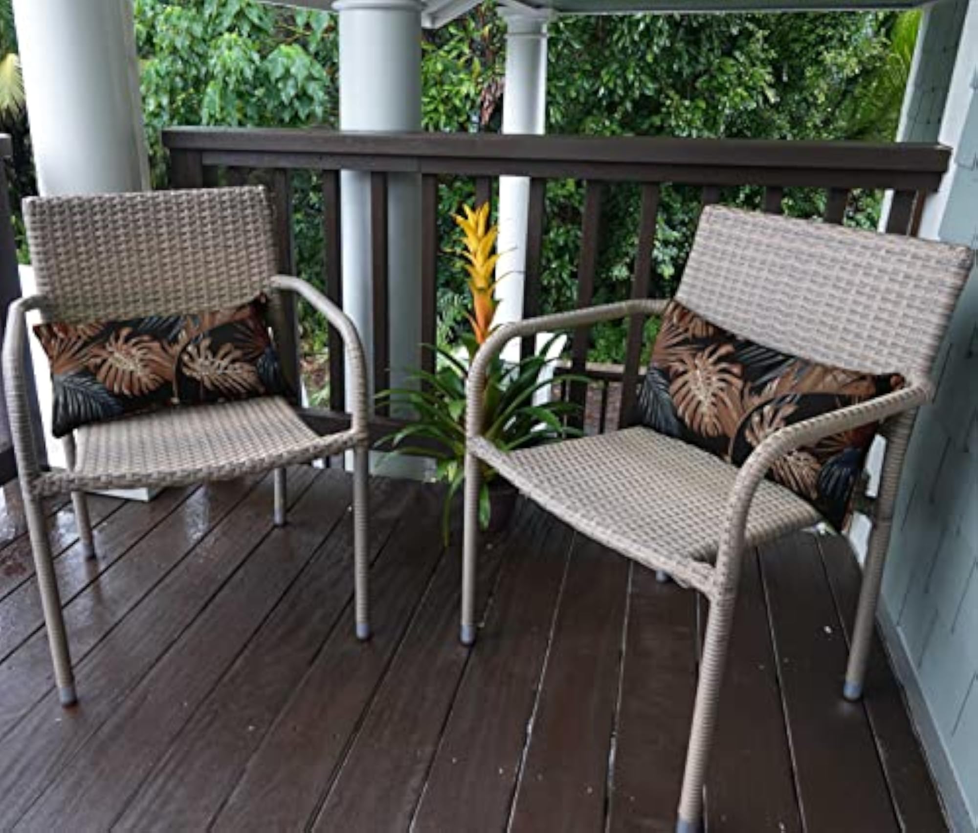 Indoor/Outdoor Polyester Lumbar Pillow Cover Set of 2