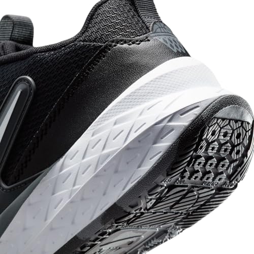 NIKE Team Hustle D Big Kids B Children's Basketball Shoes