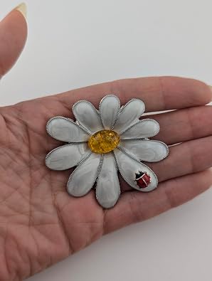 Ladybug & White Daisy Flower Brooch enamel silvertone pin w/lady bird insect, faux amber center