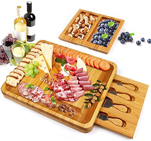 Bambus Käsebrett mit Käsewerkzeugen, Käseplatte Charcuterie-Brett-Platten-Set Serviertablett für Weincracker Brie und Fleisch, großer Dicker Holzserver, Hauswärmgeschenk für Feinschmecker – Bild 2