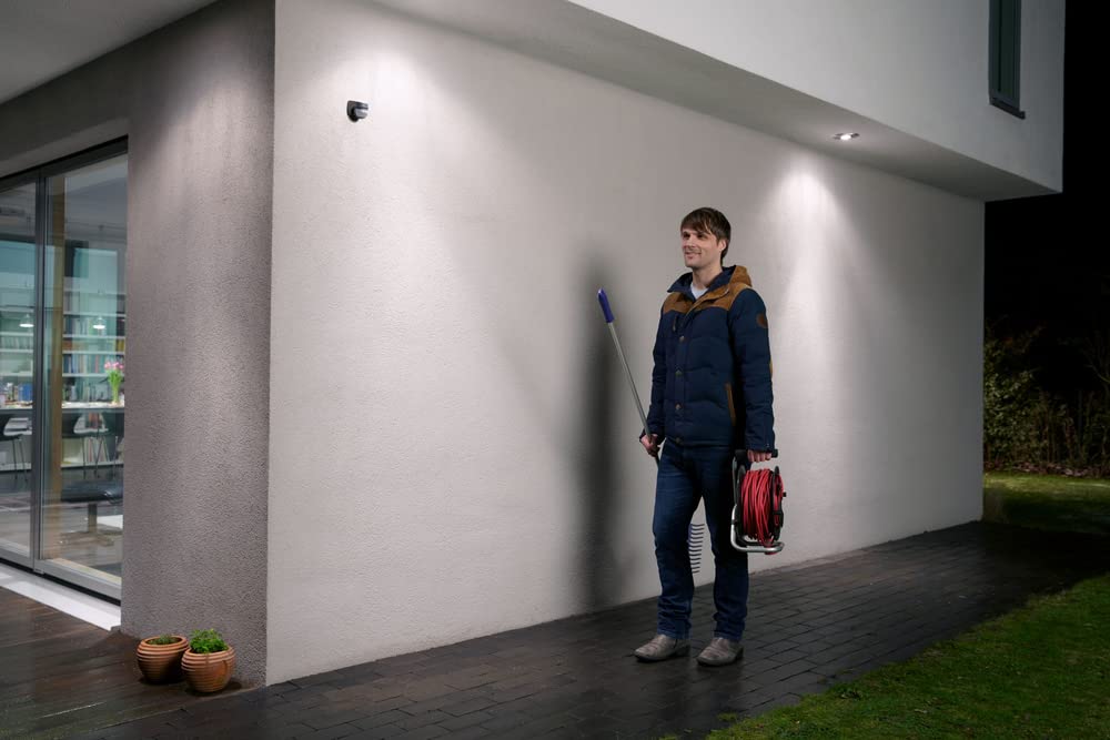 LEDVANCE Oprawa oświetleniowa: for ściana, SENSOR WALL 110DEG / 220…240 V, materiał: poliwęglan, IP44