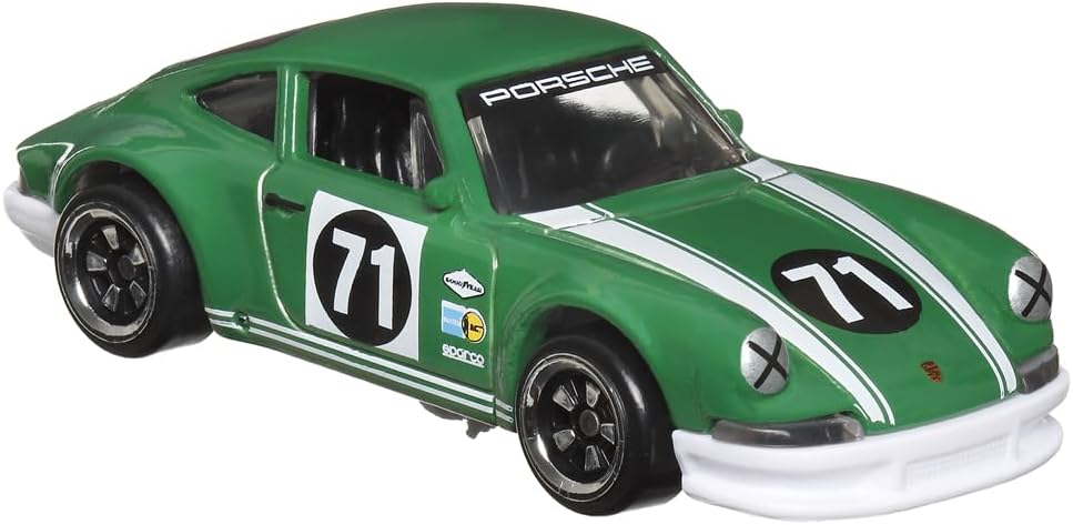 Hot Wheels Collectible Die-Cast Vintage Racing Club Vehicle - Green Sports Car - Inspired by 1971 Porsche 911 - HRT81-5/6