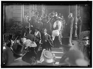 HistoricalFindings Photo: Pan American Mass,Thanksgiving Day,St Patrick's,Franklin Knight Lane,Steps,1915