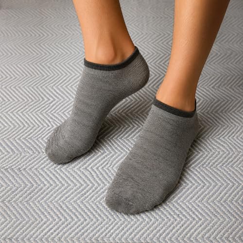 Image of 5 Pairs Men's No Show Ankle Socks, Breathable Cotton Blend Athletic Socks, Moisture Wicking Cushioned Low Cut Running Socks for Gym Walking Casual Daily Wear, Blue White Grey Black Socks Set of 5