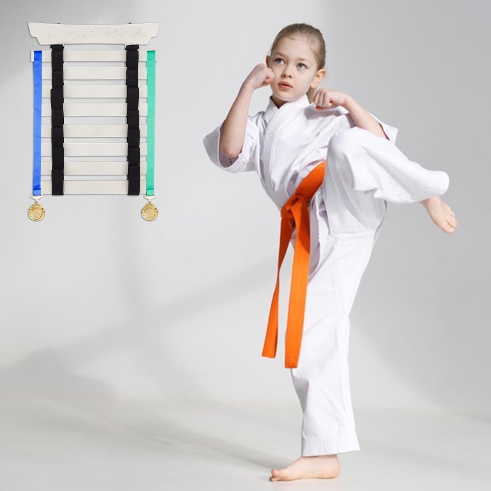 DICOSMETIC Support de ceinture de taekwondo pour 8 ceintures de karaté avec autocollants pour arts martiaux pour les apprenants de taekwondo, karaté, jiu jitsu, BJJ