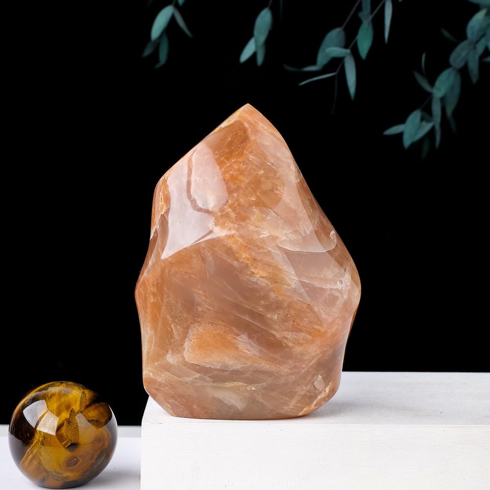 Sculpture en pierre de soleil dorée de 300g, cristal véritable sculpté à la main