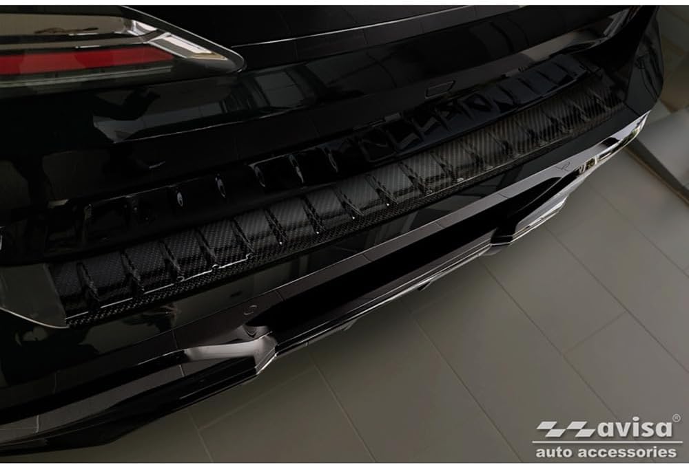 Avisa Real 3D Carbon Rear Bumper Protector Compatible with BMW 7-Series G70 Sedan M-Package 2023-