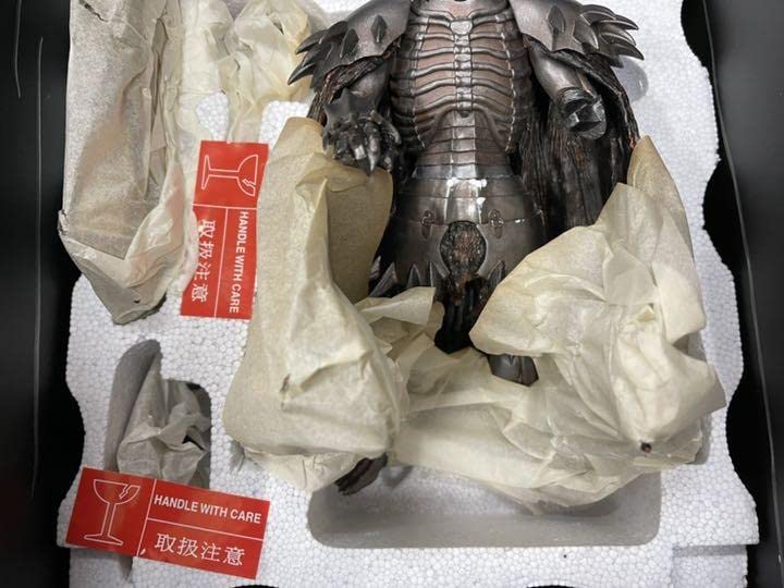 Amazon.co.jp: ART OF WARベルセルク髑髏の騎士Knight of