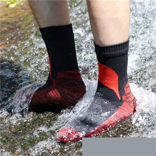 Calcetines impermeables de senderismo y acampada para proteger tus pies del frío 2