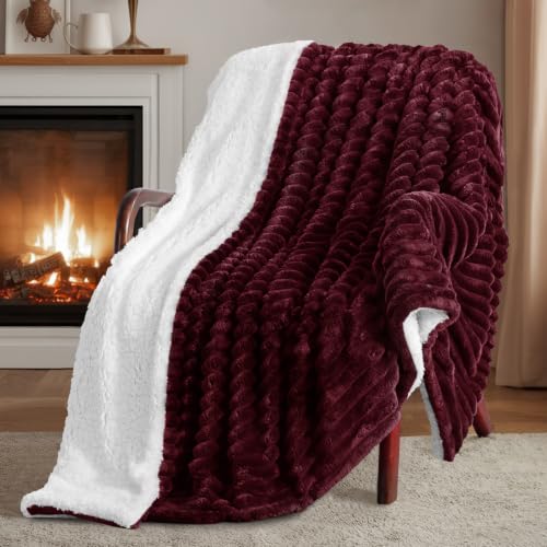 RUIKASI Sherpa Decke Warme Kuscheldecke Flauschige 130x150 cm Weinrot – Ansicht 4