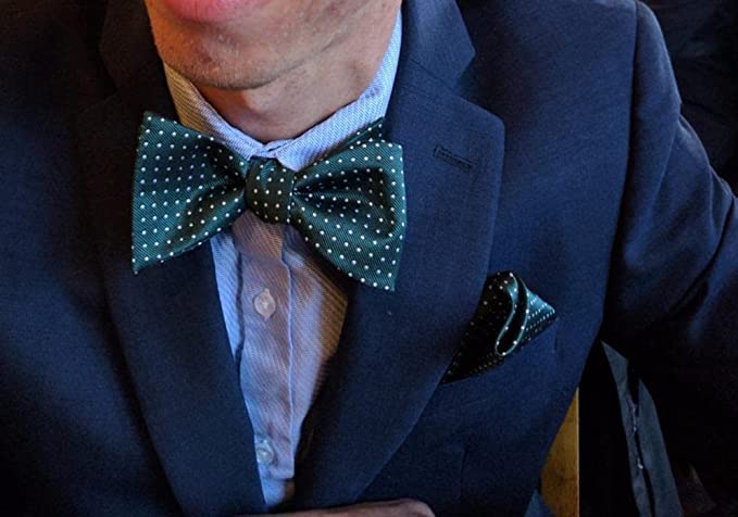 Image of Alizeal Mens 2pcs Solid Self-tied Bow Tie Set | Alizeal Mens 2pcs Self-tied Solid /Animal Bow Tie and Pocket Square Set Perfect for Wedding Business Formal Events