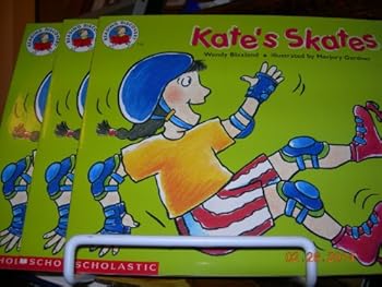 Paperback Kate's Skates Book