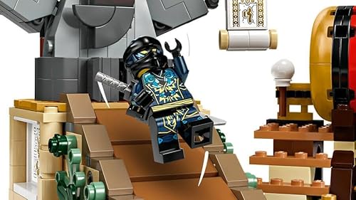 LEGO NINJAGO Torneo: Arena di Battaglia, Giochi d'Avventura per Bambini e Bambine da 7 Anni con 6 Minifigure di Eroi Giocattolo Ninja e Tempio con Funzioni da Costruire, Regalo di Compleanno 71818 - Immagine 1
