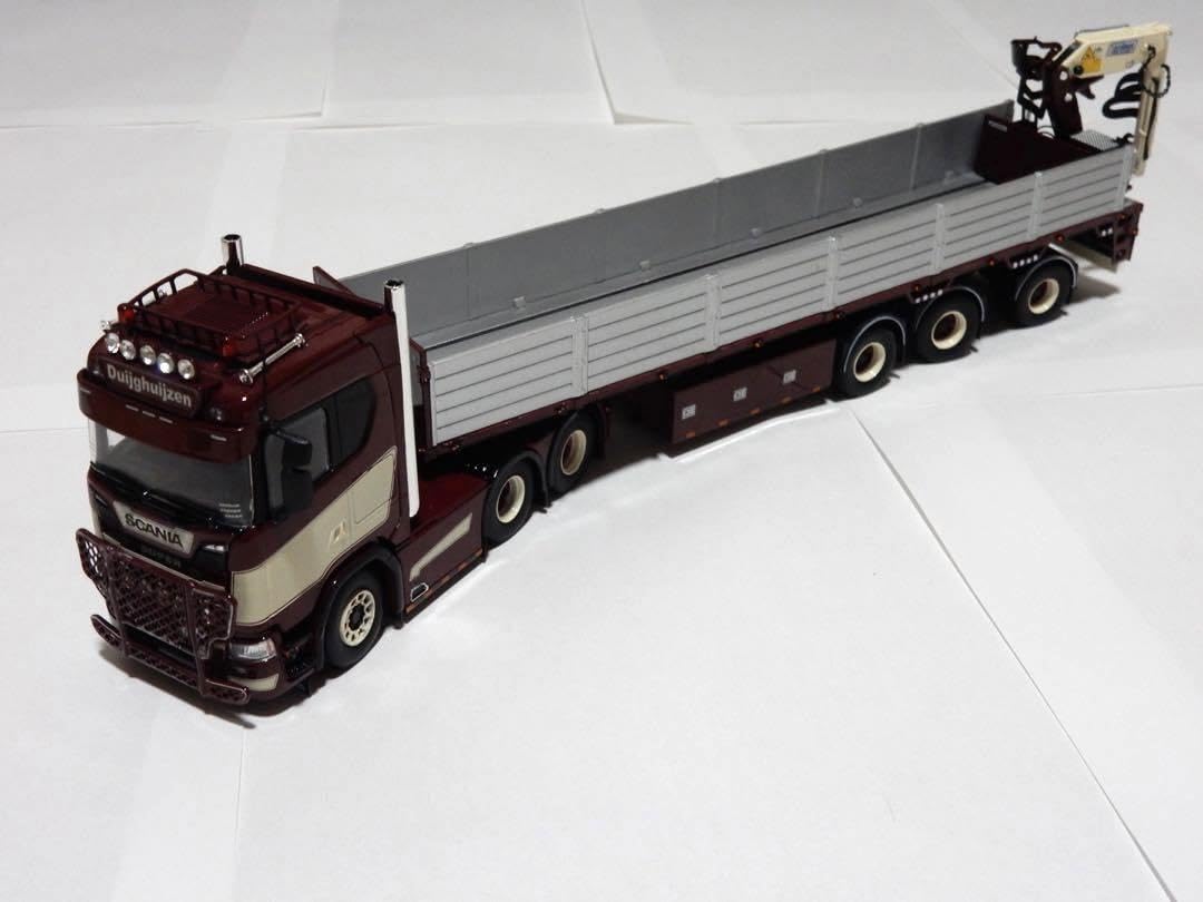 Amazon.co.jp: 1／50 tekno スカニア s V8 クレーン付き カーゴ 