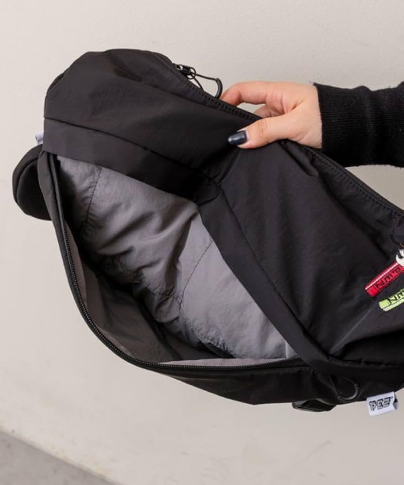 PEZ(ペッツ) ハーフムーンショルダー　ボディバッグ ear PAPILLONNER ショルダーバッグ バッグ 「PEZ(ペッツ)×ear