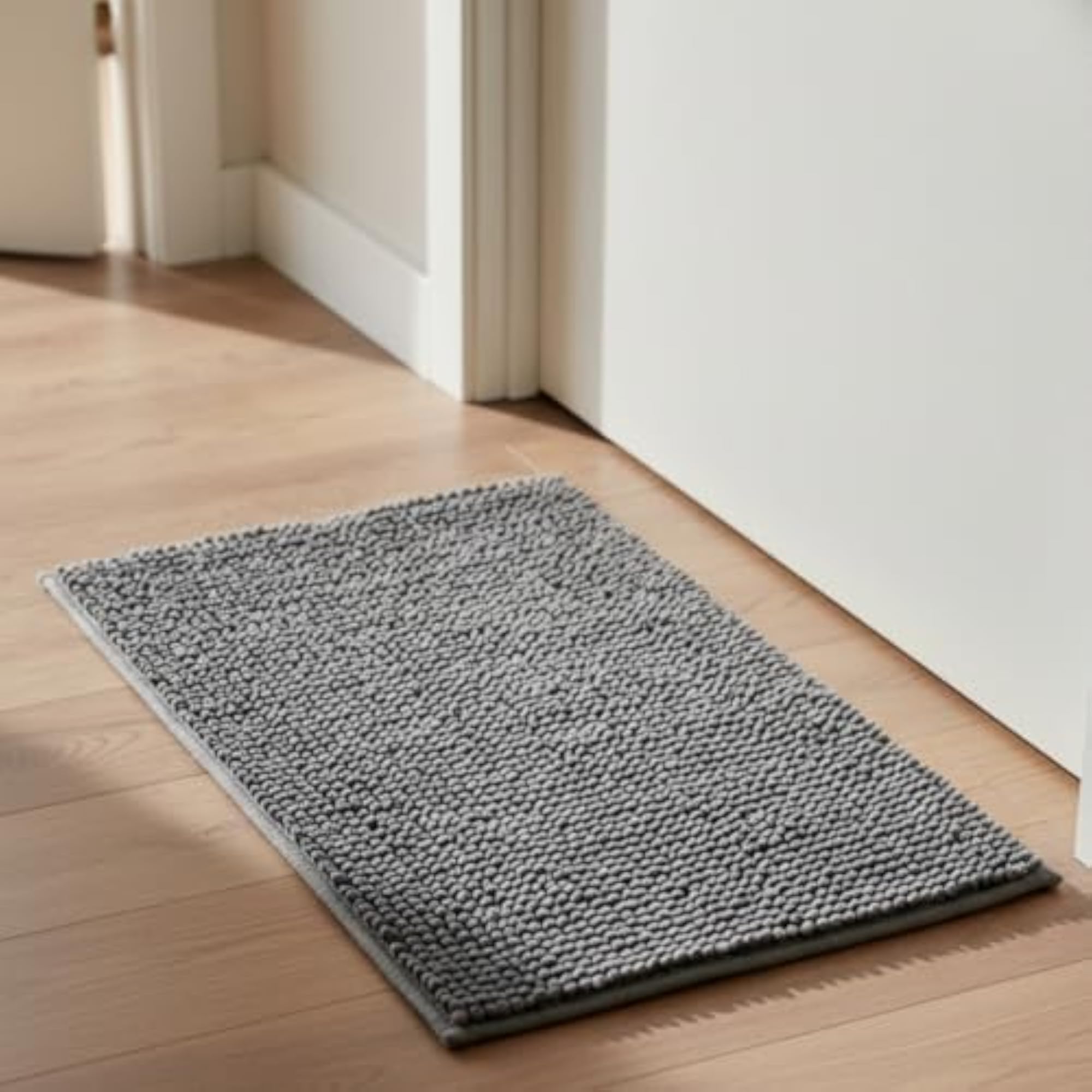 Aura Bath Mat - Grey, Soft Durable Material