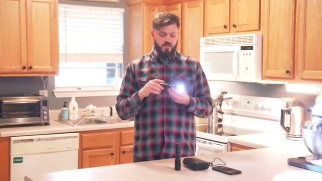 20000 Lumens Rechargeable Tactical Flashlight - 1500m Long Beam LED Flashlight With Magnetic Base & Zoom