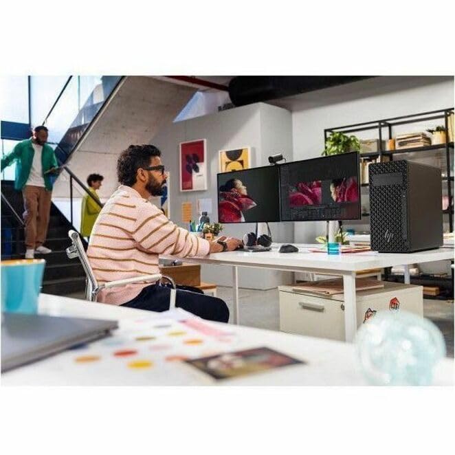Image of HP Z2 G1i Workstation - Intel Core Ultra 9 285K - 32 GB - 1 TB SSD - Tower - Black