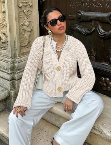 Wyeysyt Women's Cropped Cardigan Sweater Button Down Long Sleeve Chunky Knit Sweater Coat2