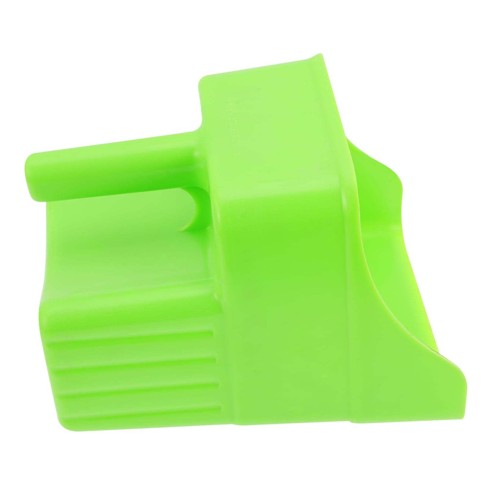 Pelle à fourrage agricole en plastique pour simplifier la vie en ferme et ranch