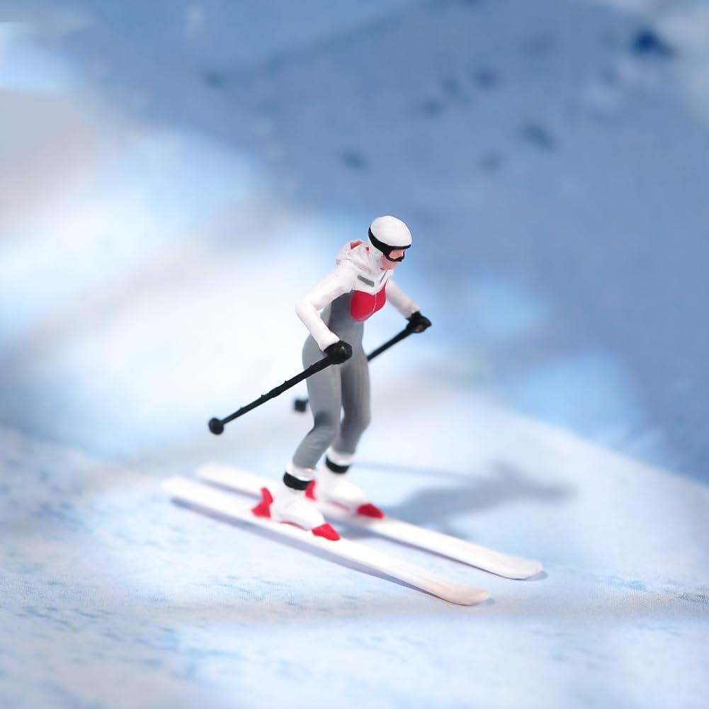 Figurine de ski miniature de collection AMITD avec des détails précis d'équipement