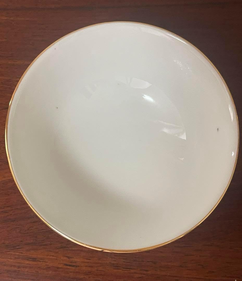 中国景德鎮60～70年代輸出品.金地百花牡丹柄お碗5個セット。希少美品。蔵品。 中国景德鎮60～70年代輸出品.金地百花牡丹柄お碗5個セット。。