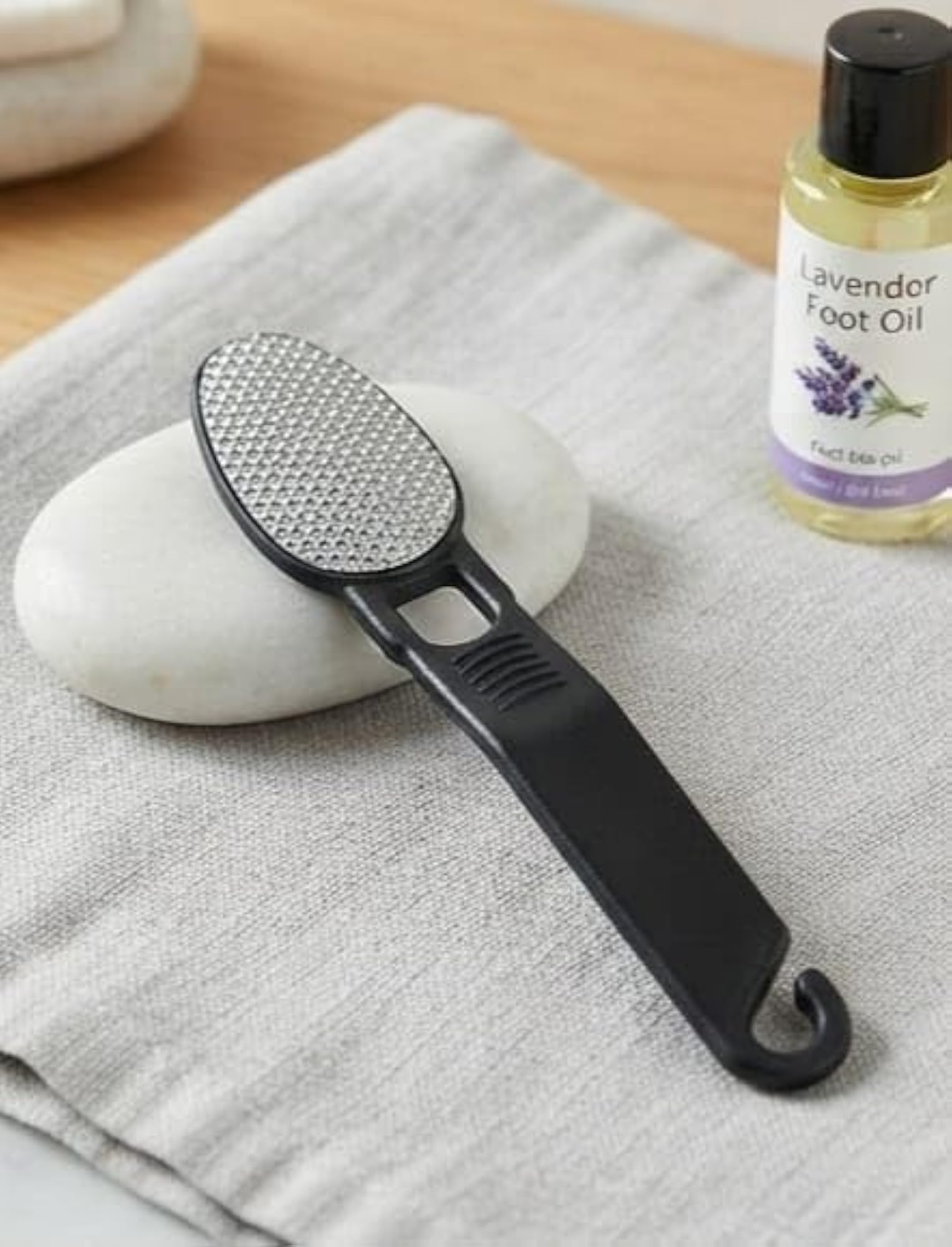 2-Sided Foot Scrubber with Plastic Handle, Everyday Use