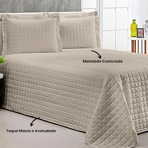 Colcha Cobre Leito Solteiro com Porta Travesseiro 300 Fios Toque Macio Kit 2 Peças Avelã