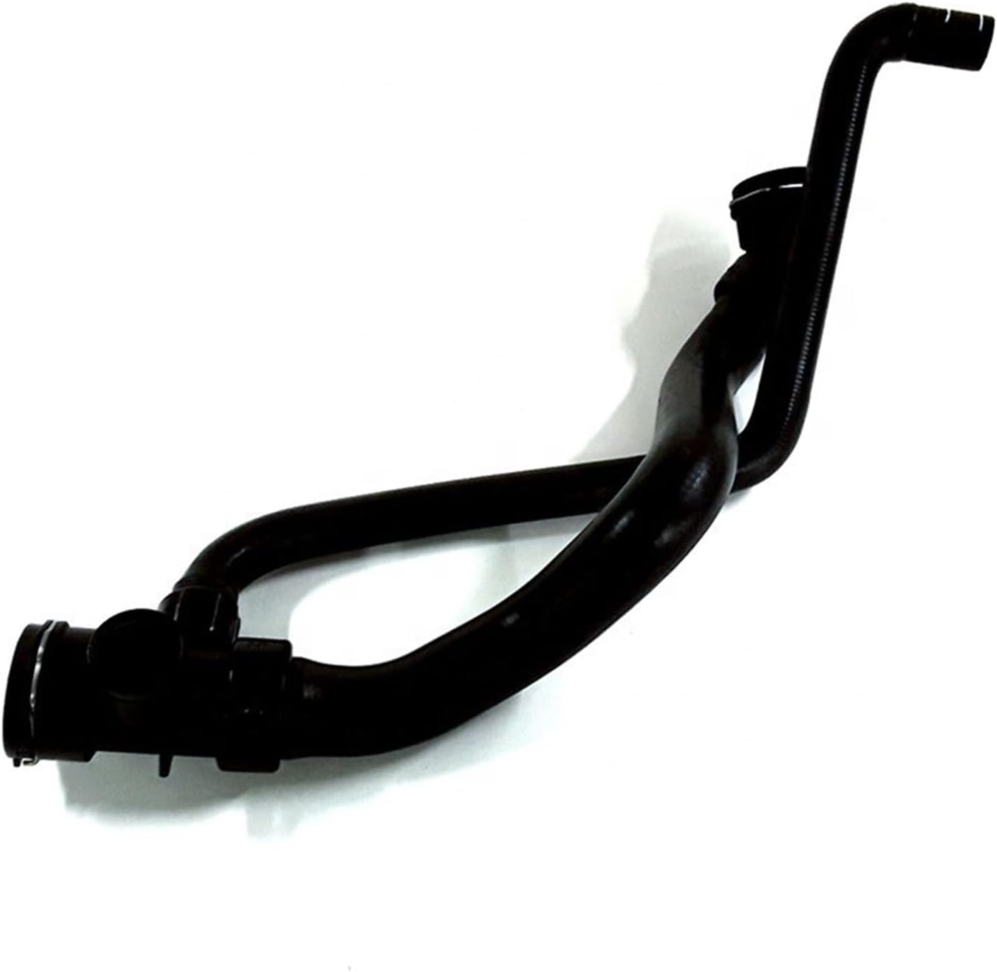 4B0121055J Lower Engine Coolant Tank Radiator Hose Compatible With VW Passat A4 A6 S6 Skoda Superb 2002-2008 OE 8D0121055AB 204304