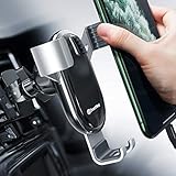 Eine Halterung für alle Fälle: Die Halterung für Lüftungsöffnungen bietet hervorragende Stabilität: sowohl in horizontaler, als auch in vertikaler Richtung. Mittels Twist-Lock-Clip wird die Halterung 20-mal sicherer als zuvor am Lüftungsschlitz befestigt. 2 seitliche Klammern fixieren das Telefon und verhindern ein Herunterfallen. Der Handyhalter hält Ihr Telefon während langer Fahrten aufrecht am Lüftungsschlitz.