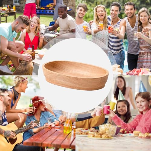 Petit plateau en forme de bateau rustique et assiette de service pour repas