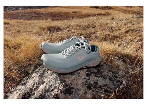 Topo Athletic Tênis de corrida feminino Terraventure 4 confortável acolchoado durável 3 mm Drop Trai