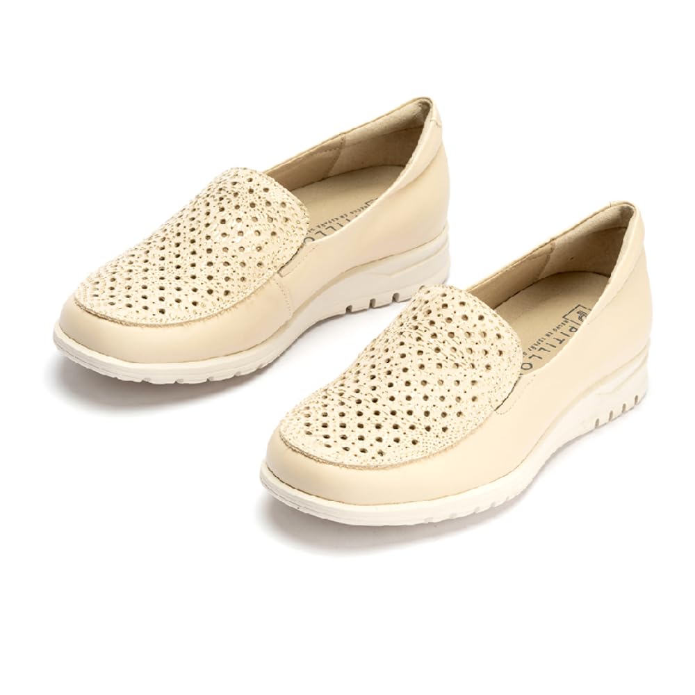PITILLOS - 2821 Crema - Zapato mocasín de Piel, Calado, con cuña, Suela de Goma, para: Mujer