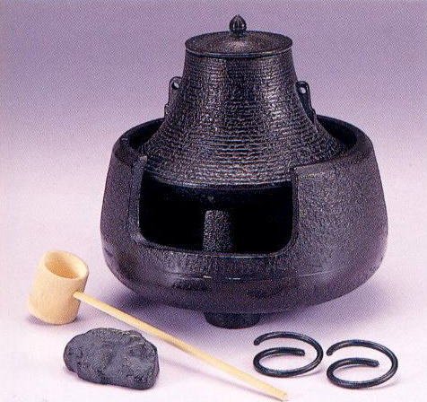 Amazon | 南部鉄器 湯釜酒器セット富士型 ois6-2 | ノーブランド品 | 徳利